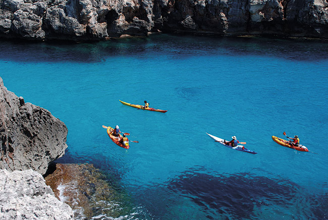 Kayak Menorca - Villas Etnia